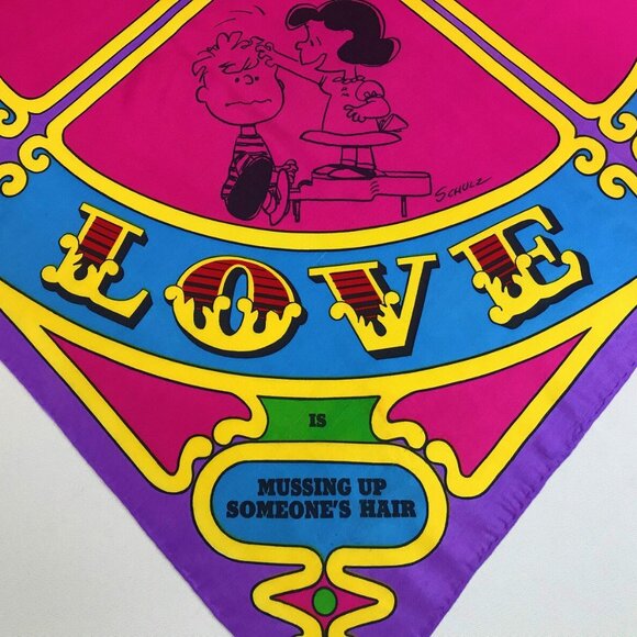 Vintage Scarf LOVE IS CHARLIE BROWN VALENTINES Peanuts Gang Snoopy - Picture 5 of 6